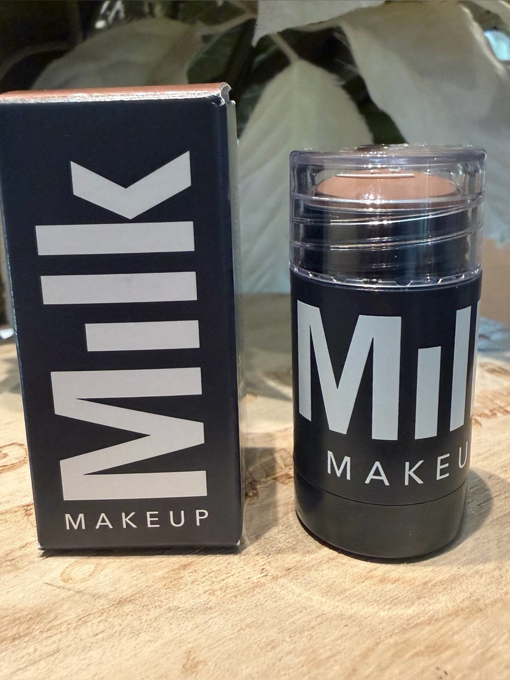 Milk ‘Toasted’ Sculpt Stick Cream Contour
